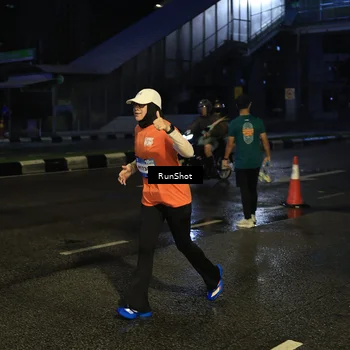 Runner Photo 7889995