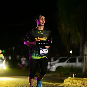 Runner Photo 7889999