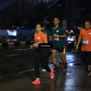 Runner Photo 7890044