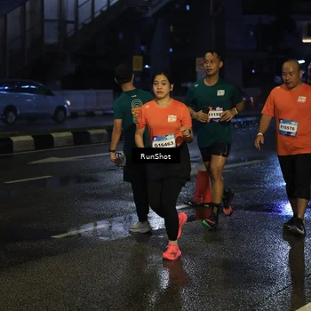Runner Photo 7890046