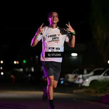 Runner Photo 7890047