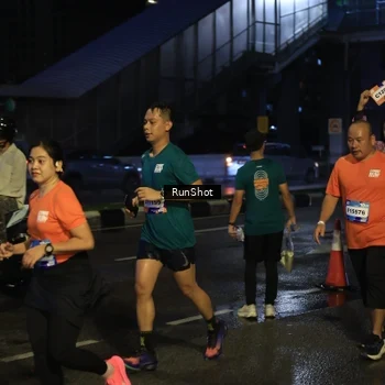 Runner Photo 7890055