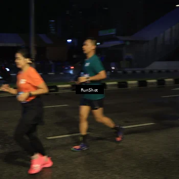 Runner Photo 7890070