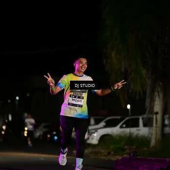 Runner Photo 7890071