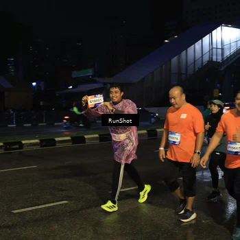 Runner Photo 7890083