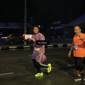 Runner Photo 7890092