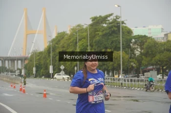 Runner Photo 789011