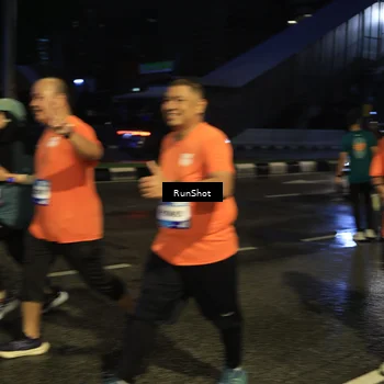 Runner Photo 7890123
