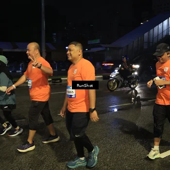 Runner Photo 7890135
