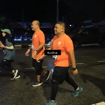 Runner Photo 7890149