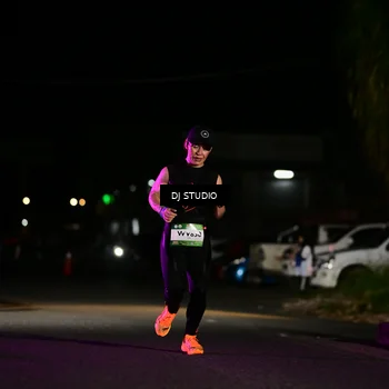 Runner Photo 7890184