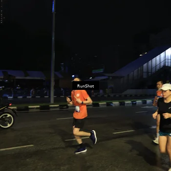 Runner Photo 7890187