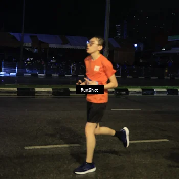 Runner Photo 7890193