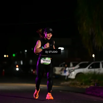 Runner Photo 7890194