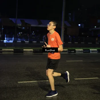 Runner Photo 7890198