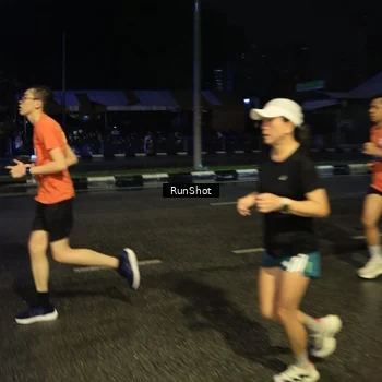 Runner Photo 7890205