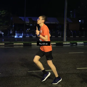 Runner Photo 7890207