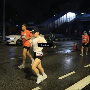 Runner Photo 7890224