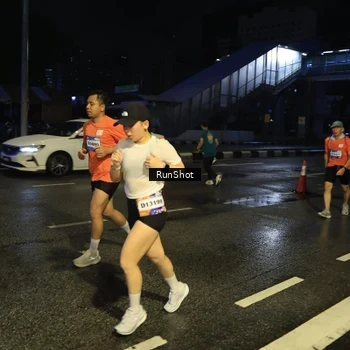 Runner Photo 7890231