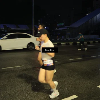 Runner Photo 7890232