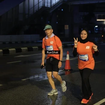 Runner Photo 7890246