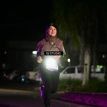 Runner Photo 7890249