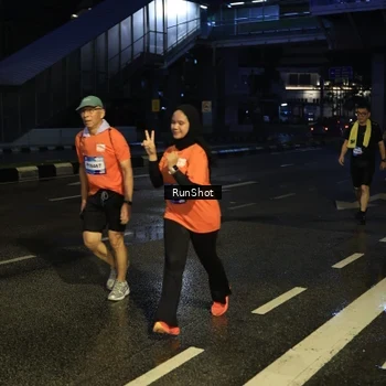 Runner Photo 7890250