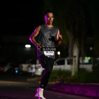 Runner Photo 7890301