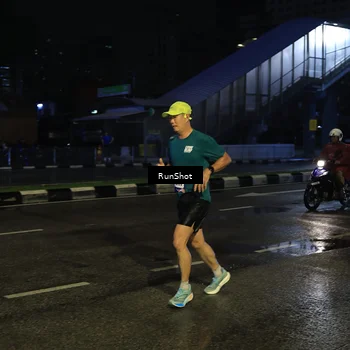 Runner Photo 7890303