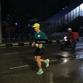 Runner Photo 7890305