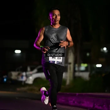 Runner Photo 7890306