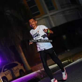 Runner Photo 7890311
