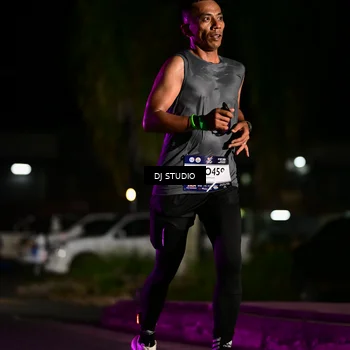 Runner Photo 7890318