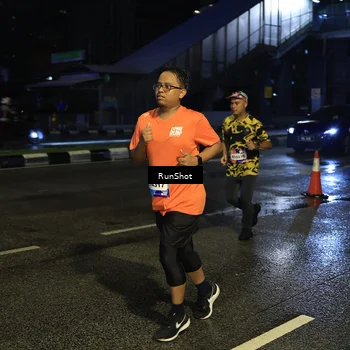 Runner Photo 7890319
