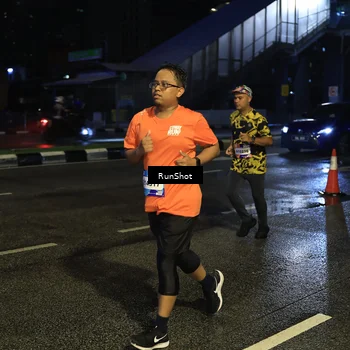 Runner Photo 7890323