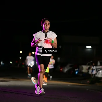 Runner Photo 7890325