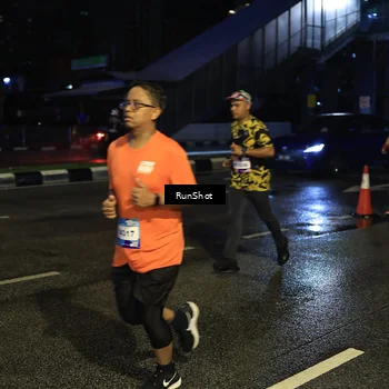 Runner Photo 7890329