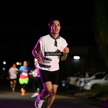 Runner Photo 7890339