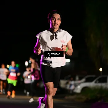 Runner Photo 7890354