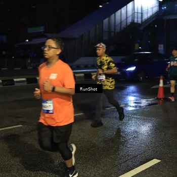 Runner Photo 7890366