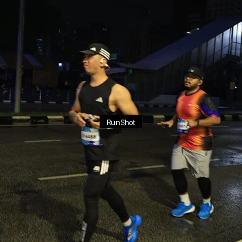 Runner Photo 7890380