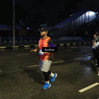 Runner Photo 7890391