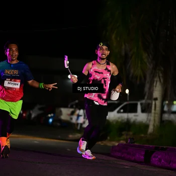 Runner Photo 7890395