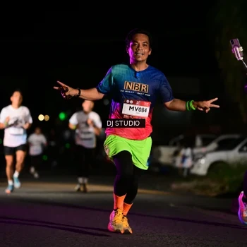 Runner Photo 7890400