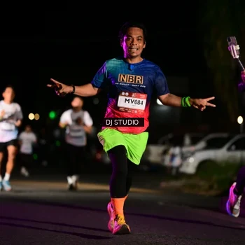 Runner Photo 7890404