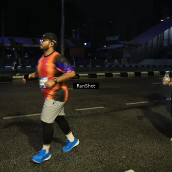 Runner Photo 7890407