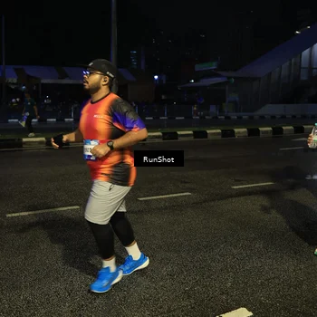 Runner Photo 7890408