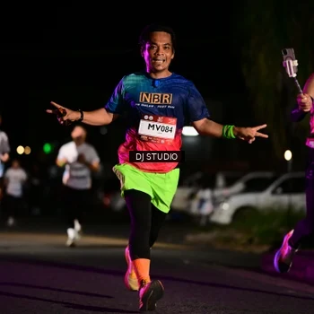 Runner Photo 7890412