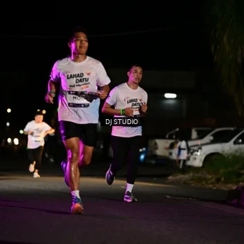 Runner Photo 7890430