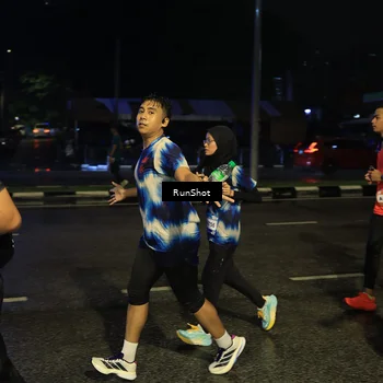 Runner Photo 7890441